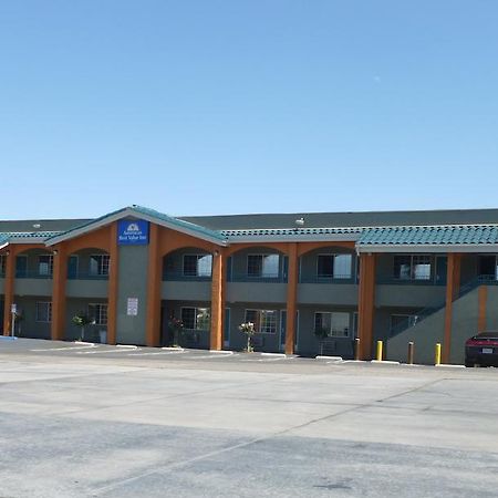 Americas Best Value Inn Корона Екстериор снимка